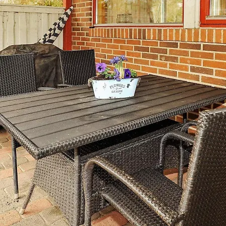 6 Person Holiday In Ringk Bing Ferienhaus *